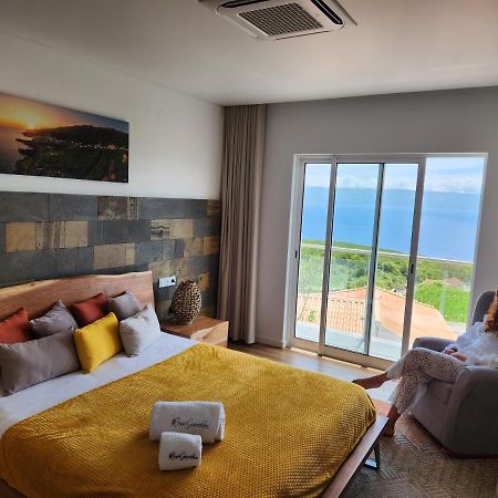 Villa Rosegarden View Velas Exterior foto